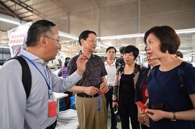 紡織業(yè)瀾湄合作啟程 徐迎新率工作組出訪柬埔寨、老撾，推動(dòng)行業(yè)協(xié)同發(fā)展