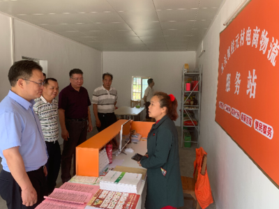 市商務(wù)局赴佛岡縣督查電子商務(wù)進(jìn)農(nóng)村綜合示范創(chuàng)建工作，推動(dòng)服務(wù)效能提升